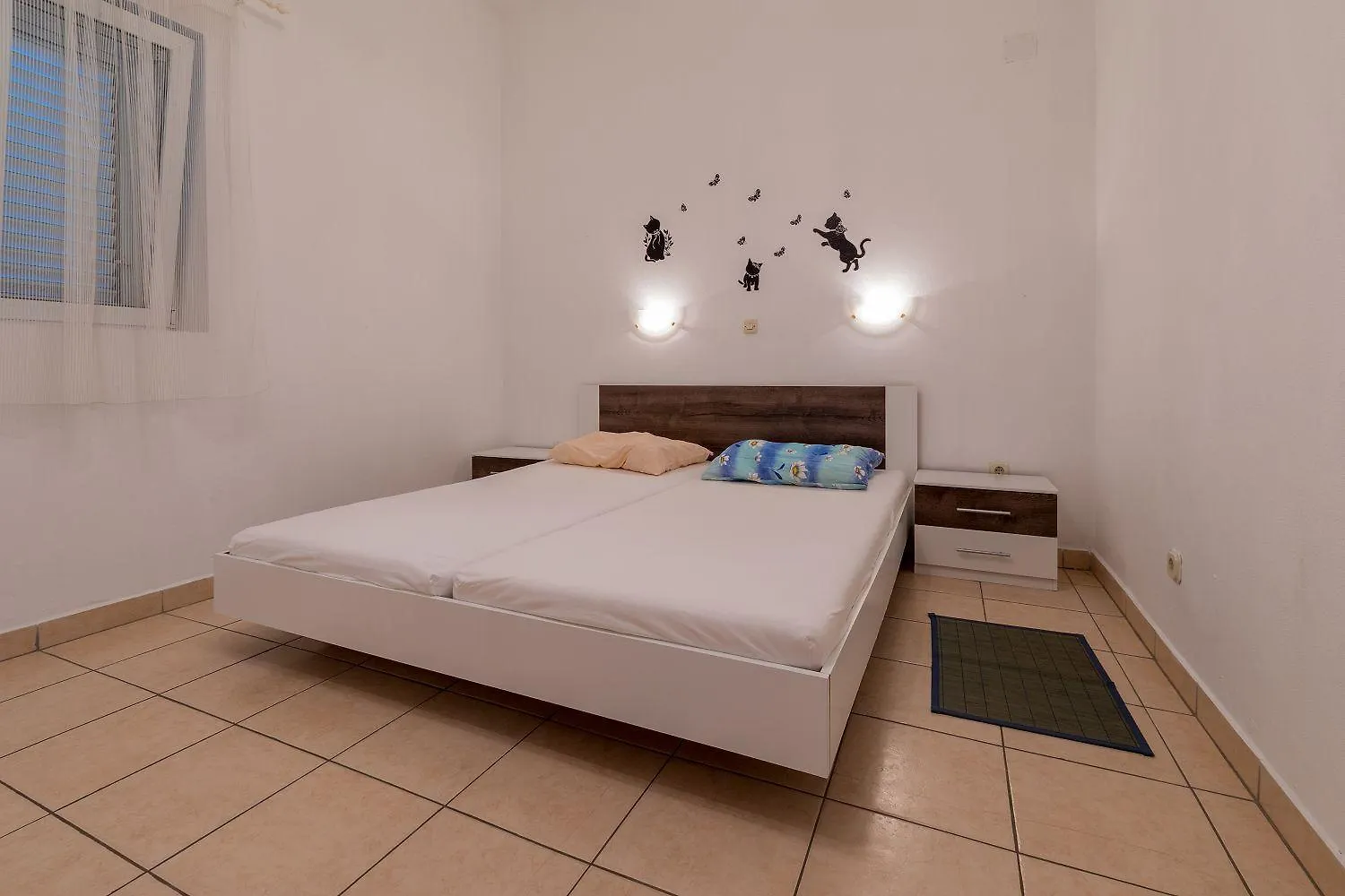 Apartment Preiswertes Familienapartment Nur 100 Meter Zum Strand Mit Privater Terrasse Crikvenica Croatia